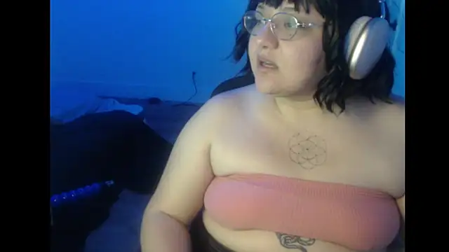 XXX chat uživo modela MaevenNectar