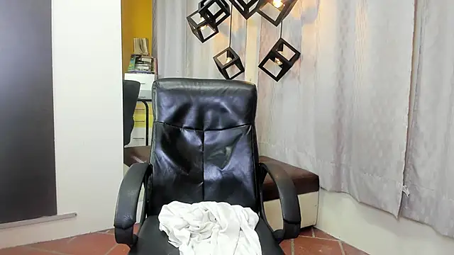 XXX chat uživo modela markbowie
