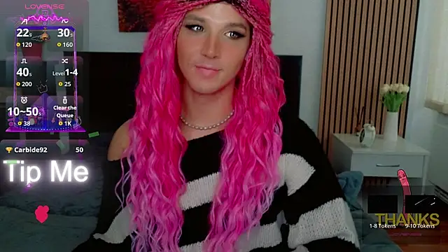 XXX chat uživo modela HelenSpellman