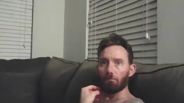 whowantsacreampie's Live XXX Chat