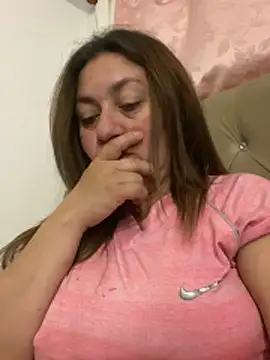 SCARLET-20 élő XXX-chatje