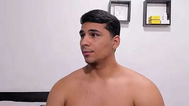 Thiago_bel XXX чат  на живо