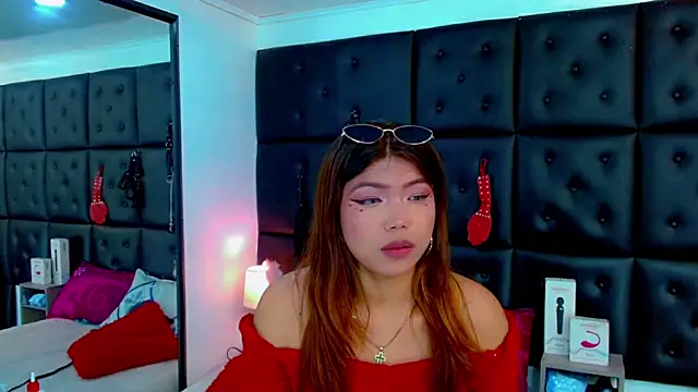 Živý XXX chat Cloelombard
