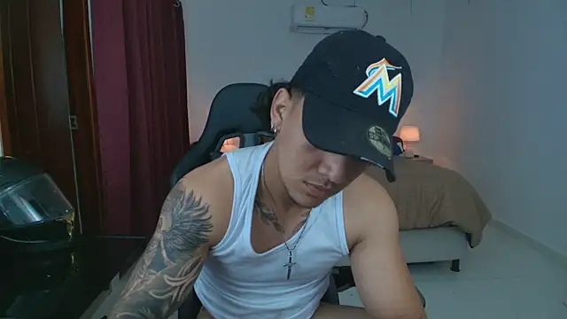 Онлайн чат XXX Mrbig_maximo