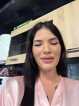 RaniaSnow élő XXX-chatje