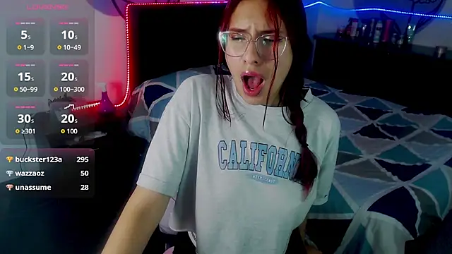 Živý XXX chat ashly_litlle