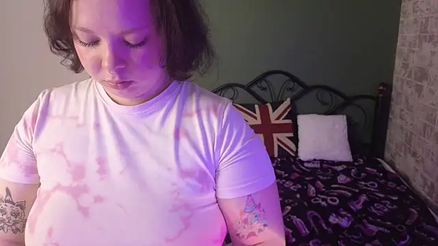 Vlada_vv Chat XXX in diretta