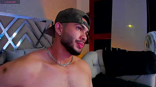 Vincentblack's Live XXX Chat