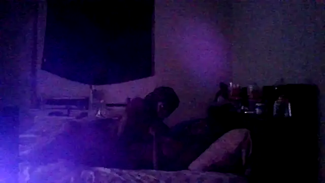 BedazedFirefly XXX чат на живо