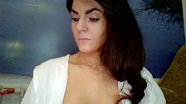 XXX chat uživo modela AliceTailor