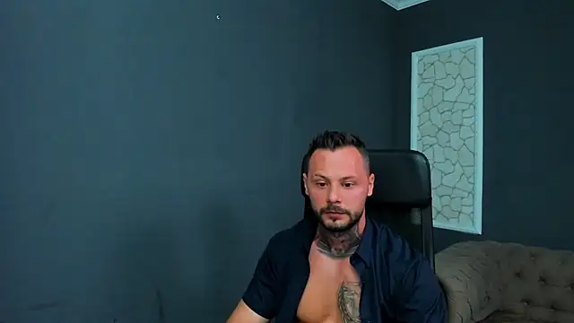BrianHunts Adlı Modelin Canlı XXX Sohbeti