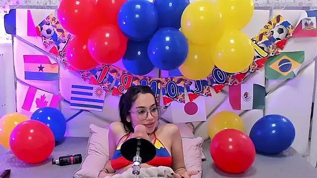 Chat +18 de GabbieSkinny ao vivo