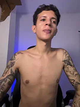 tylerrnova Live XXX-chat
