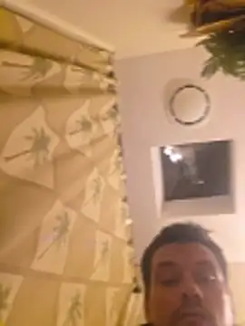 הופעת וובקאם של twistafatpipe