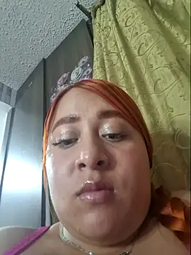 Chat +18 de venuscopper ao vivo