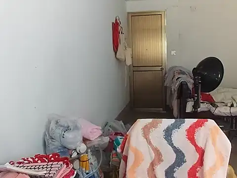 RebelAura's Live XXX Chat