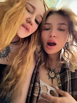 FlashTitsRoyaln Live XXX chat