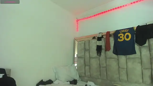 Chat XXX en directo de Titan_Moreno_