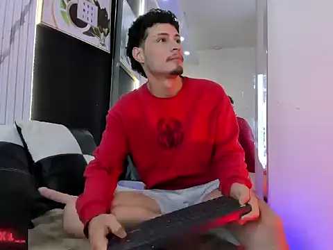 Alexlux1n Live XXX chat