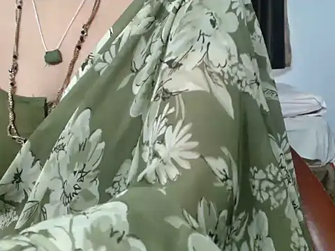 sunitha-3 Live XXX Chat