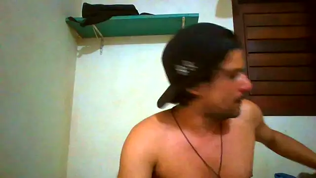 Chat +18 de buenocouple ao vivo