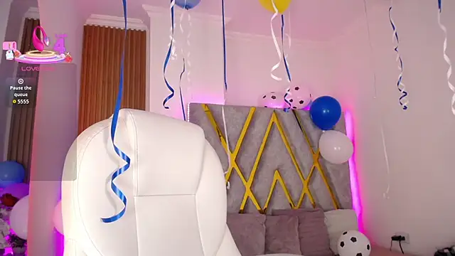Chatroom XXX en direct de Violet_Collins1