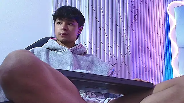 Spark_tay Chat XXX in diretta