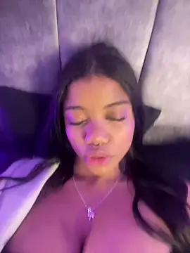Ariana_roxe_'s Live XXX Chat