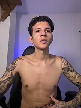 tylerrnova Live XXX Chat