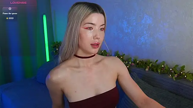 Czat XXX na żywo – LindaThackerr