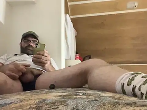 BootsAndCountry Live XXX Chat