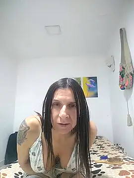دردشة Cameron_puppy الجنسية المباشرة