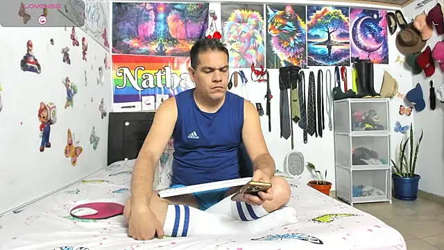 nathannathaniel Adlı Modelin Canlı XXX Sohbeti