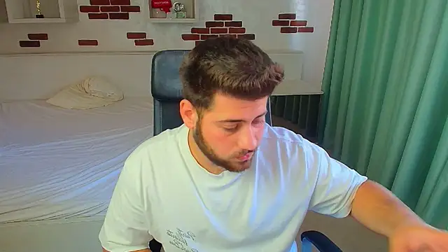 DaxGreer Adlı Modelin Canlı XXX Sohbeti