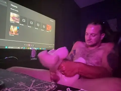 Ragnarrodbrok's Live XXX Chat