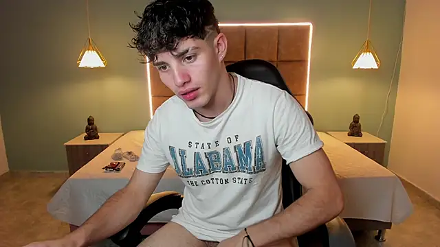 Chat XXX ao vivo de AlejooTwink