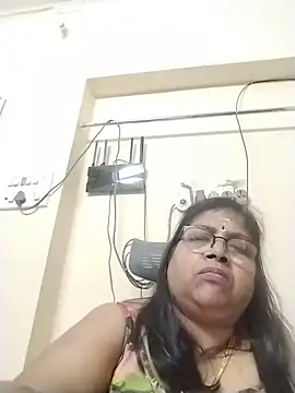bigbum68's Live XXX Chat