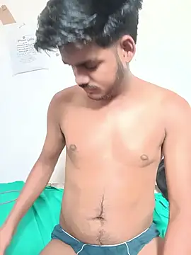 BiggerDickGuy webcam show