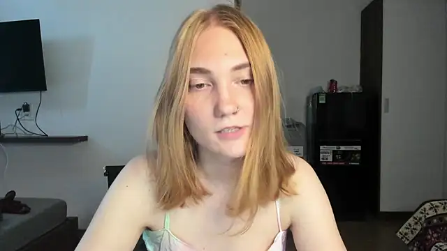 ReddHotPipper Live XXX-chat