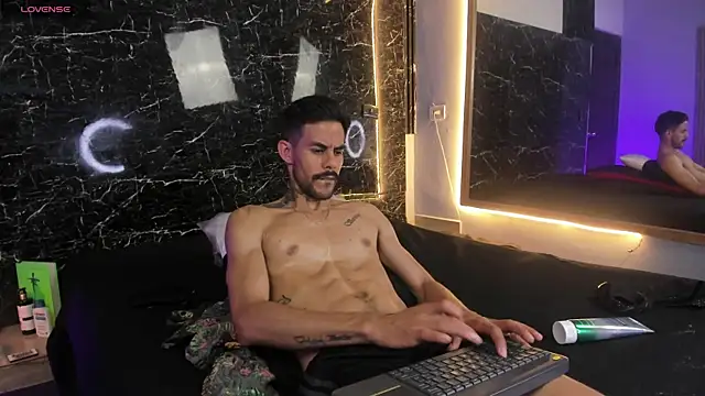 Leo_Vesper 라이  브 XXX 채팅