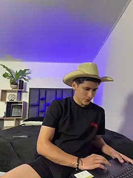 SantiLux_ Chat XXX live
