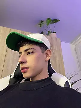 SebastianReed_ Live XXX-chat