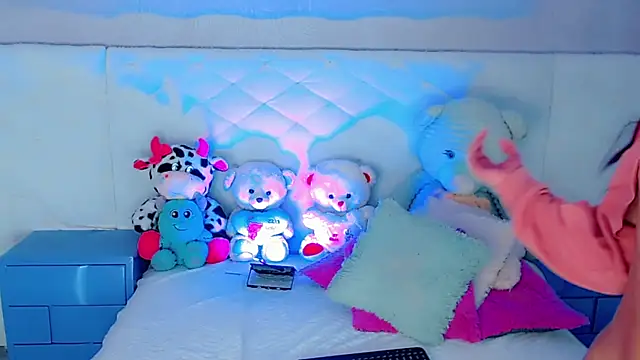 catriona_queen16 Шоу с уебкамера