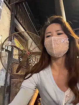 kiss_looのライブXXXチャット