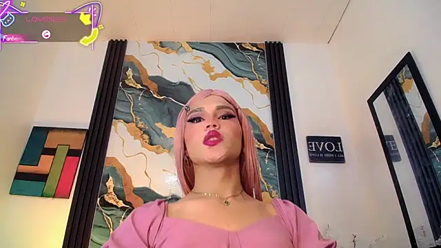 Cloe_Smitt_ Adlı Modelin Canlı XXX Sohbeti