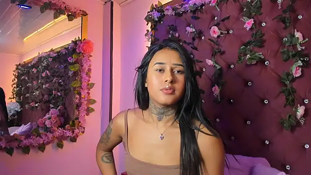 Živý XXX chat Molly_Brunette_