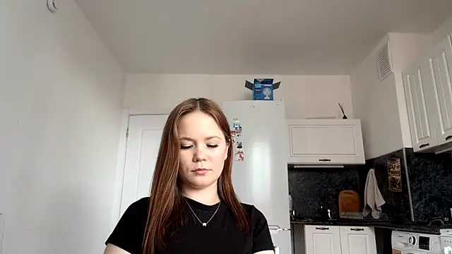 Chat +18 de LauranAngelbeck ao vivo