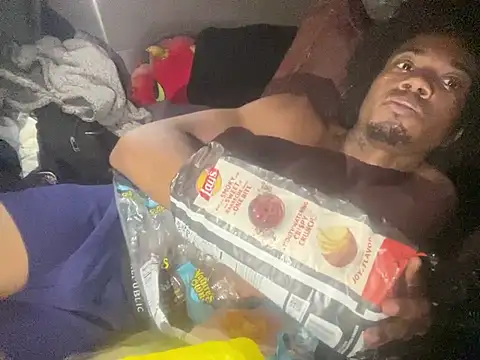 SlimeCrownzOut5's Live XXX Chat