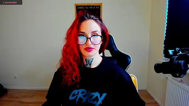 your_tora Adlı Modelin Canlı XXX Sohbeti