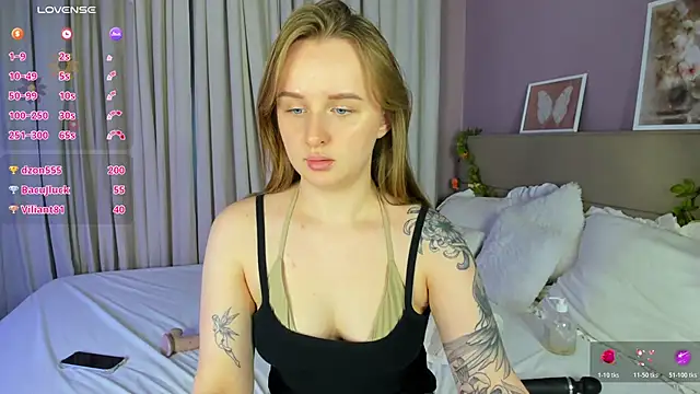 Rina_Panic – Live XXX-chat
